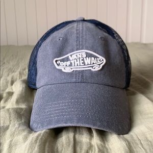 Vans “Off The Wall” Low Pro Trucker Style Hat NWOT